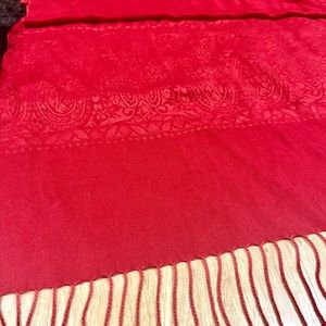 Like new pashmina shawl